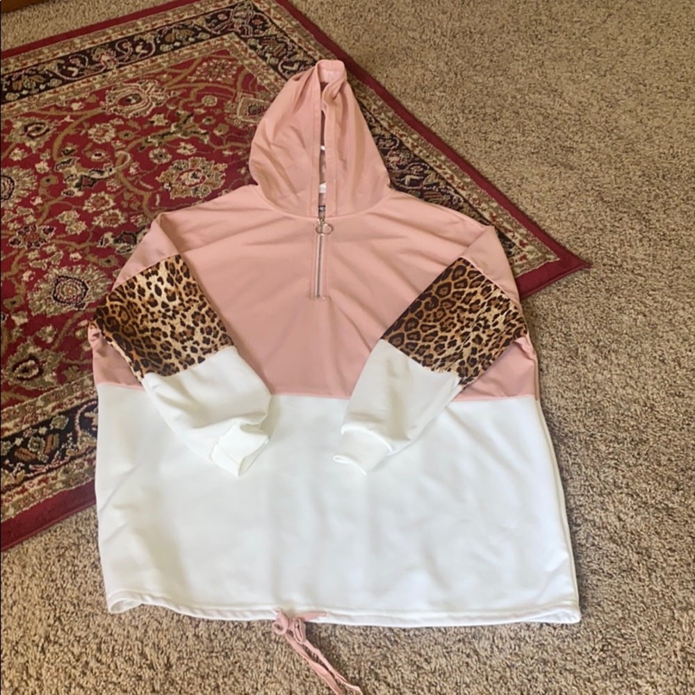 Hooded tunic